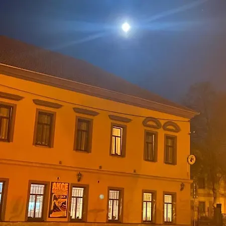 Pivovar Maly Janek - Restaurace, A Stany