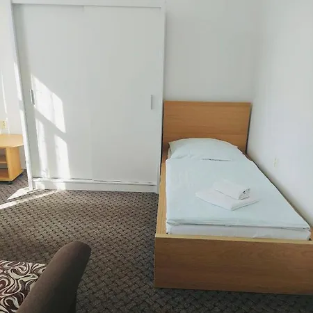 Hotel Pivovar Maly Janek - Restaurace, A Stany Jince