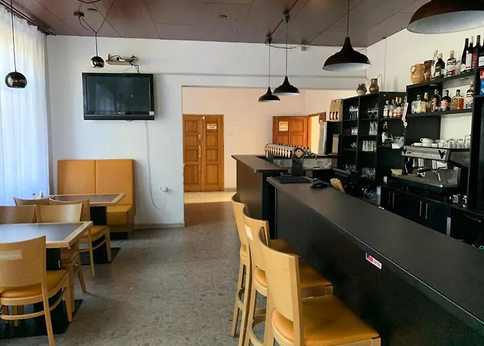 Pivovar Maly Janek - Restaurace, A Stany Hotel